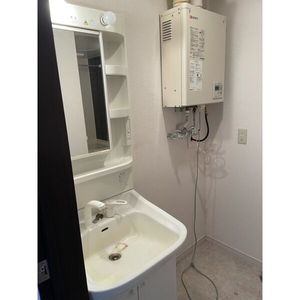 洗面設備　※別号室参考写真