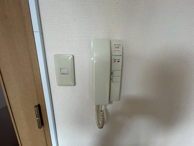 セキュリティ　同物件別部屋写真