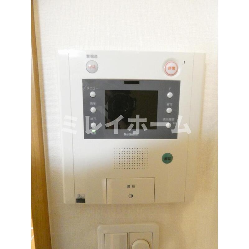 セキュリティ　同建物内、別のお部屋の参考写真になります。