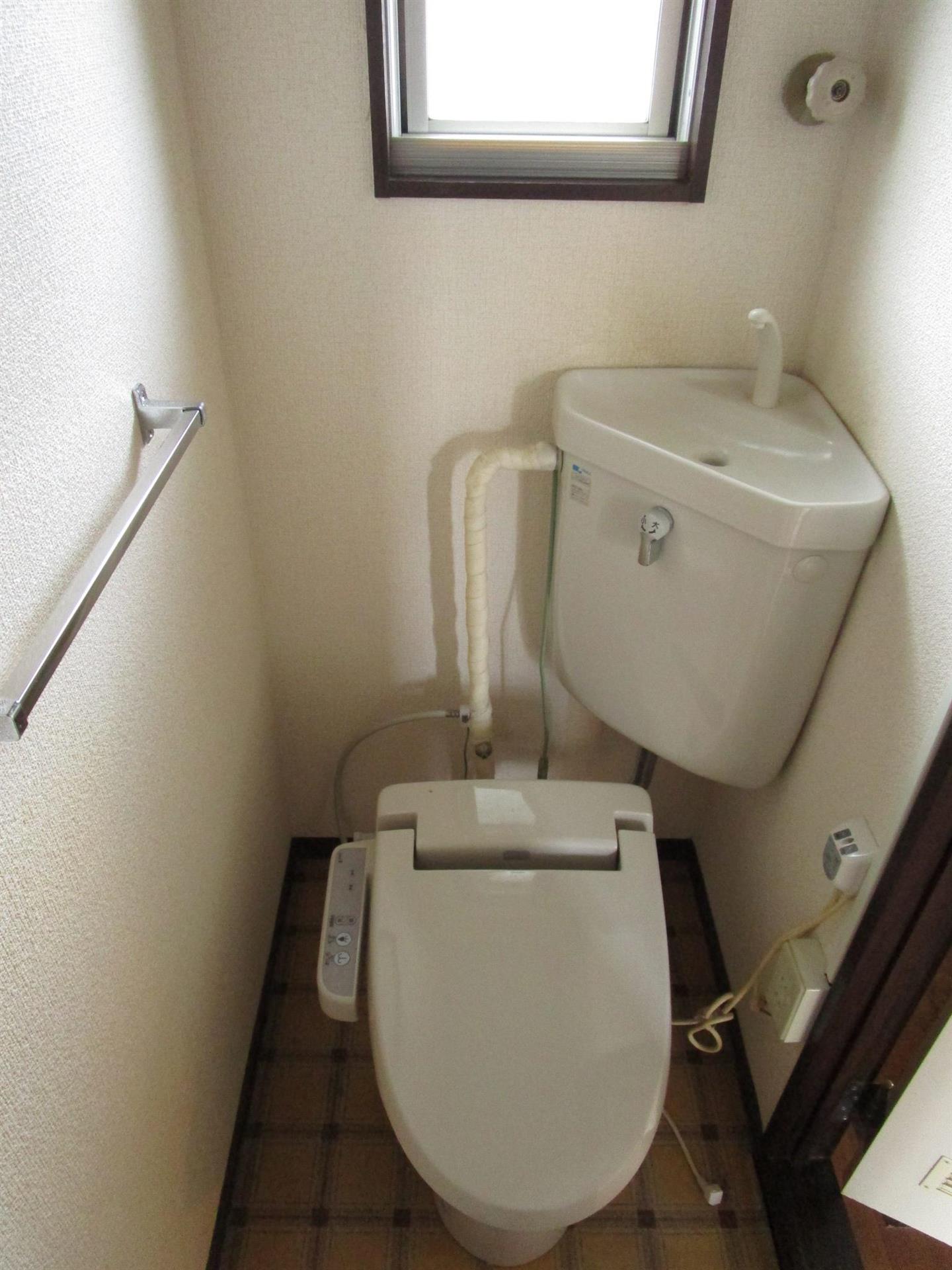メゾンパーク多賀のトイレ写真