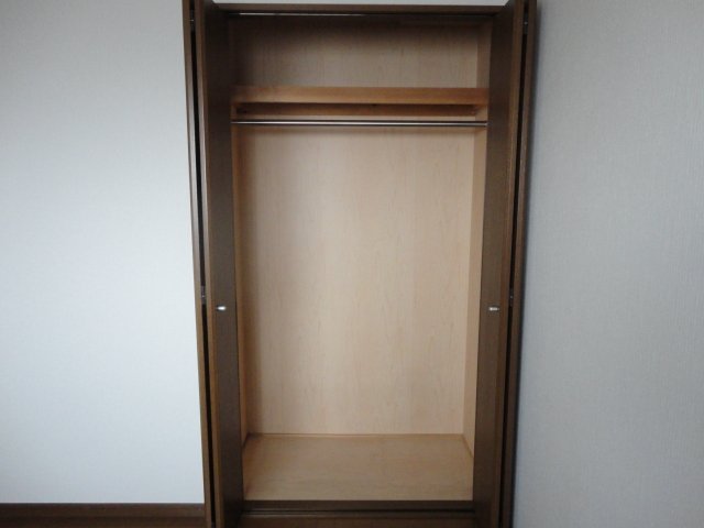 収納　収納（洋室５帖）