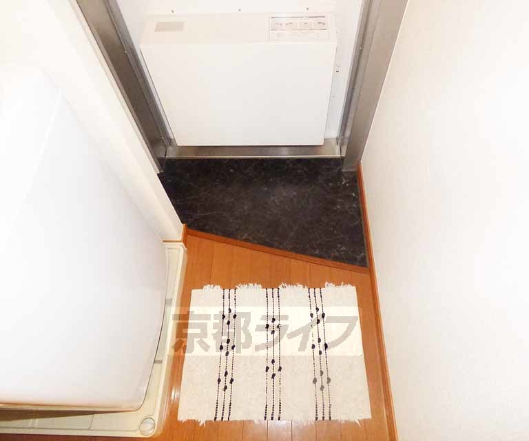 プレジール春日の玄関写真