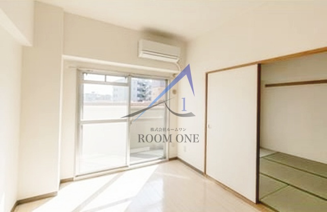 居室・リビング　洋室のお部屋です。