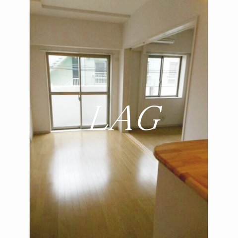 居室・リビング　洋室のお部屋です。