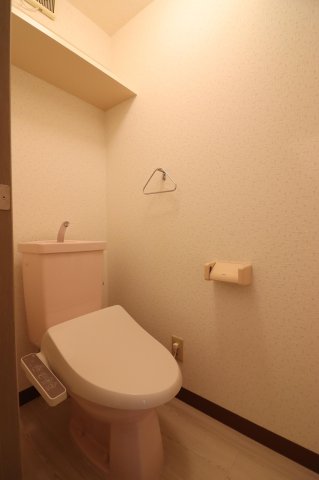 サンヴューパレス博多駅南のトイレ写真
