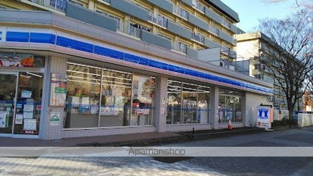 コンビニ　ローソンポートストア辰巳店（コンビニ）まで414m