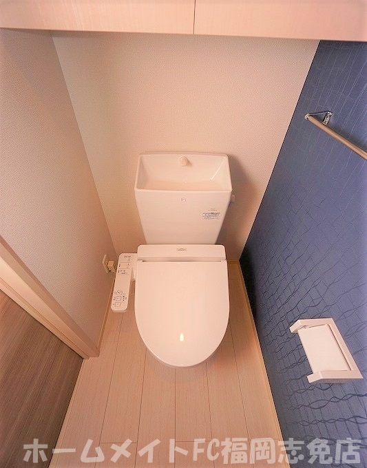 ＪＲ篠栗線 原町駅 徒歩10分 2階建 築9年のトイレ写真