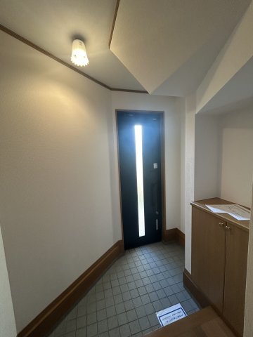 駒沢1丁目戸建の玄関写真