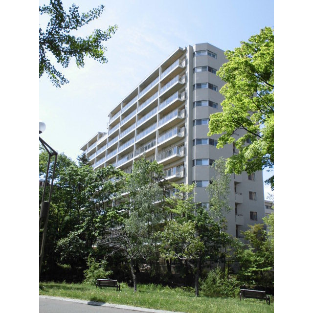 ブランズ札幌中島公園の外観写真