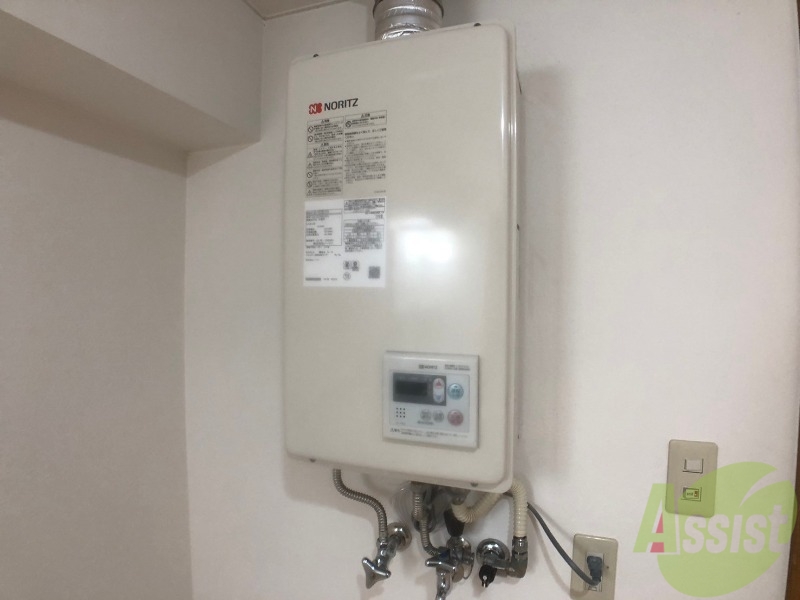 その他　給湯器は簡単操作で温度調整ができますよ。