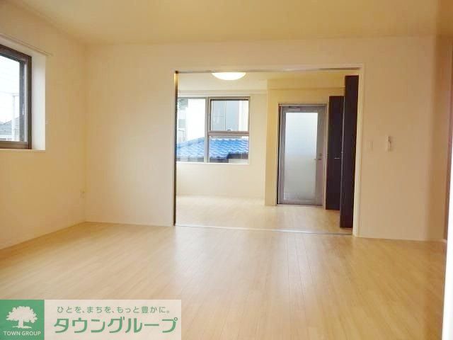 居室・リビング　★お部屋探しはタウンハウジング稲田堤店まで★