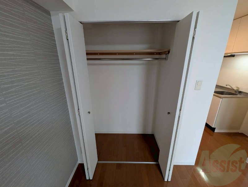 収納　クローゼットがありました。お洋服や荷物はここへ