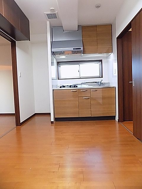 ハイツカトレヤの居間写真