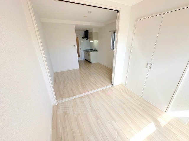 FLATS MINAGUCHIの居間写真