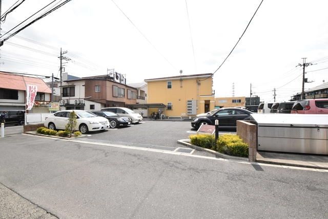 駐車場　★お問い合わせはタウンハウジング町田店まで★