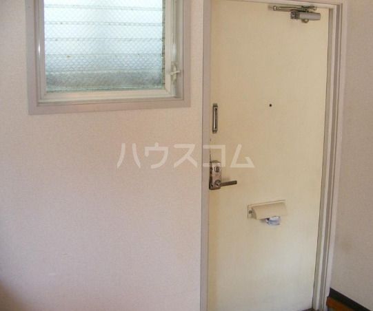 グリーンパーク登戸の玄関写真