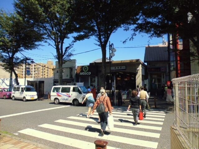 【レオーネ成増駅前のその他】