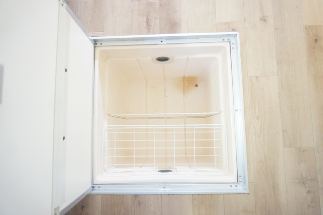 収納　ストックに便利な床下収納庫です★