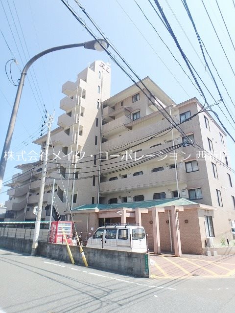 福岡市西区内浜のマンションの建物外観