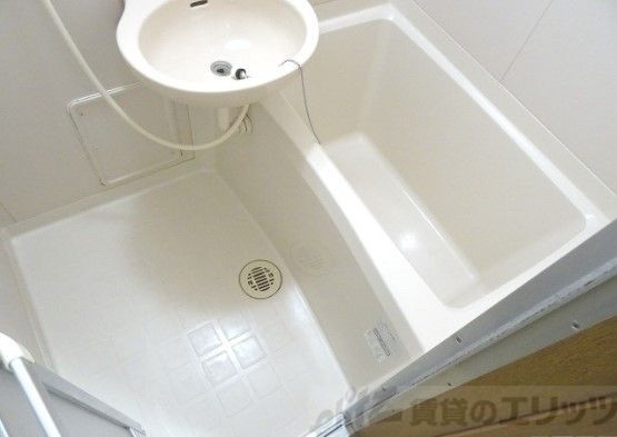 バス・シャワールーム　バス