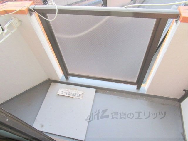 バルコニー　ベランダ