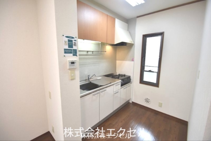 キッチン　2口コンロでお料理もしやすいキッチンです。