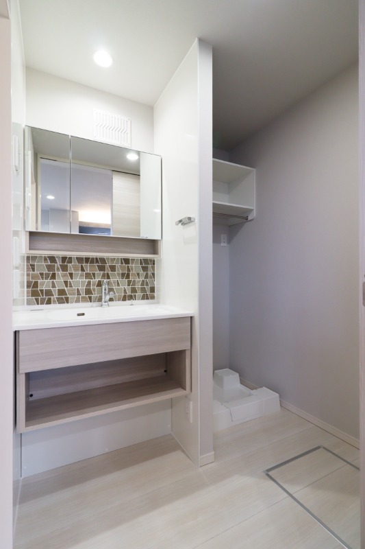 洗面設備　図面と現状に相違がある場合には現状を優先