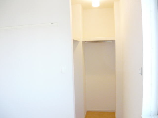 収納　ウォークインクローゼット