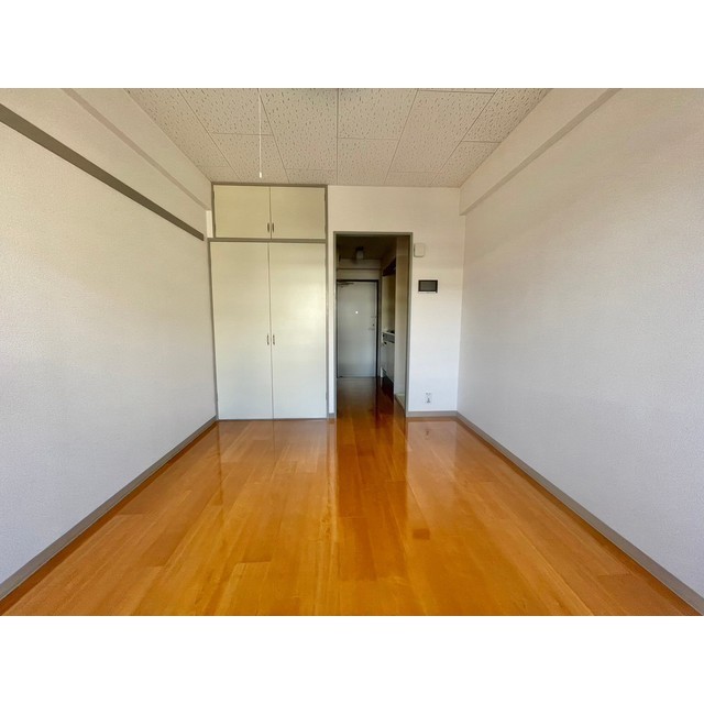 居室・リビング　※他のお部屋の参考写真です