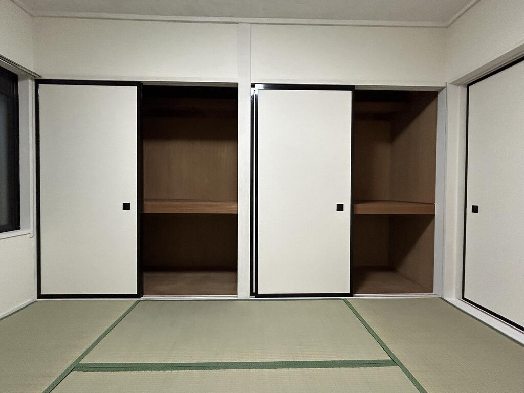 収納　画像は別号室のものになります。ご参考までに
