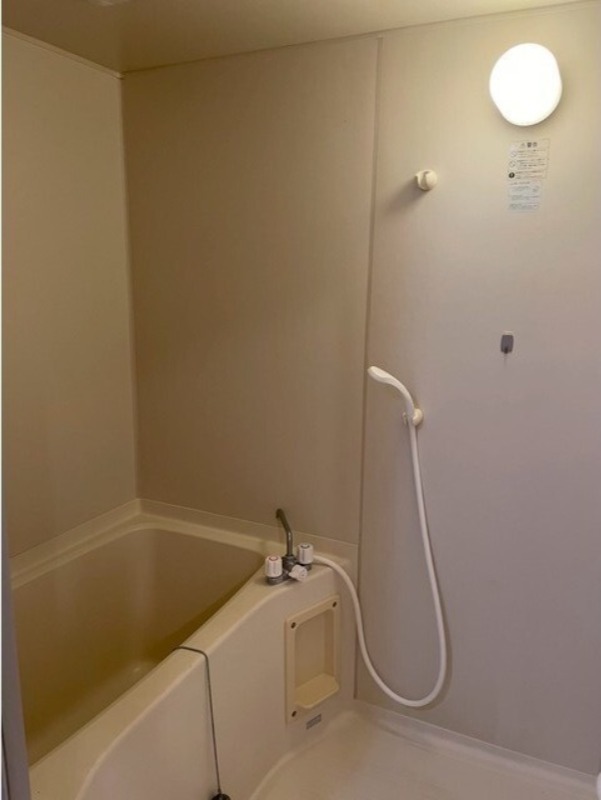 バス・シャワールーム　図面と現状に相違がある場合には現状を優先