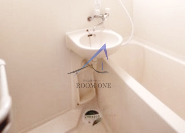 バス・シャワールーム　お風呂です。