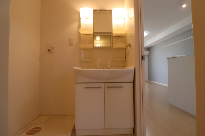 洗面設備　洗髪洗面化粧台