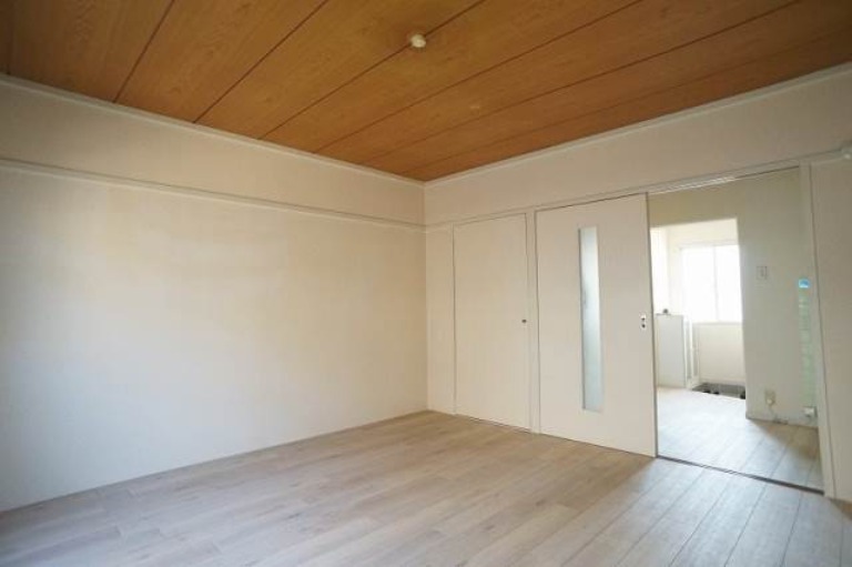 居室・リビング　別号室