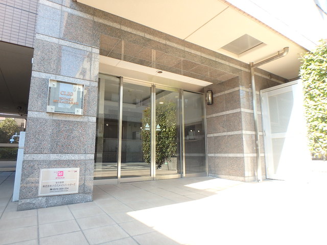 エントランス　★風格あるたたずまいのエントランス★