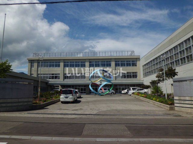 中学校　手稲東中学校（中学校）まで450m