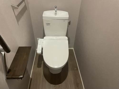 トイレ　トイレ