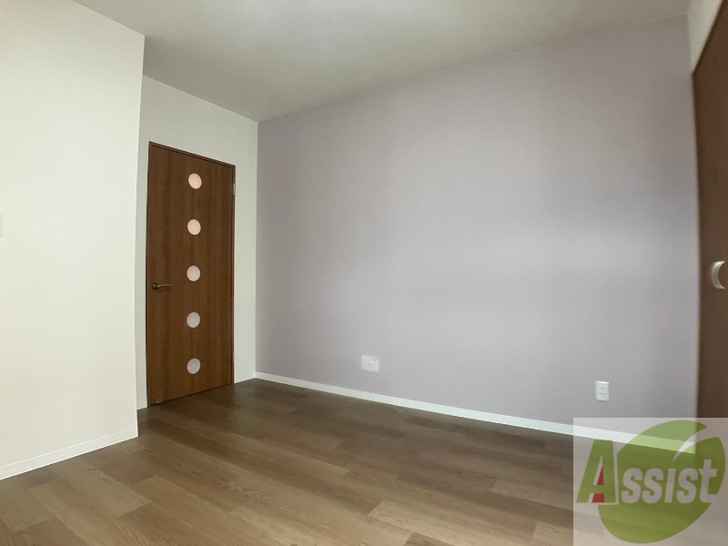 その他部屋・スペース　アクセントクロスがお洒落なお部屋になっています！