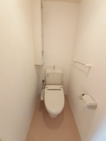 トイレ　シンプルで使いやすいトイレです