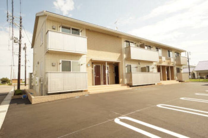 建物外観　商業施設が多数！人気の亀貝エリア物件！