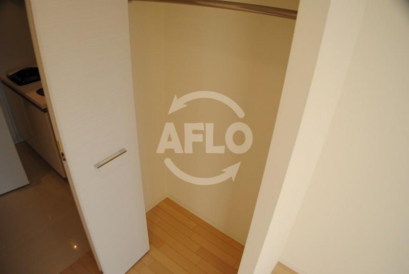 収納　アーバンパーク難波　クローゼット