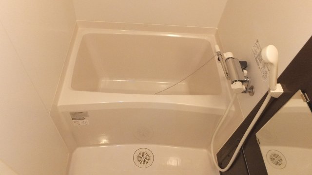 バス・シャワールーム　日々の疲れを癒すお風呂付です