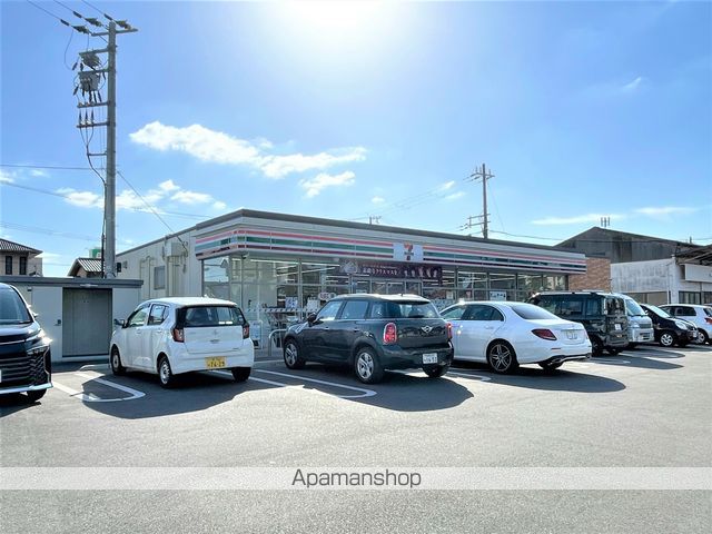 コンビニ　セブン－イレブン忠岡中１丁目店（コンビニ）まで435m