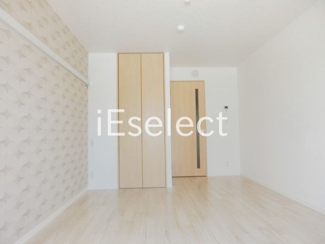 その他　おしゃれなアクセントクロス仕様のお部屋です。（お部屋毎でク…