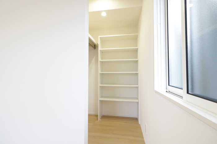 収納　ウォークインクローゼット
