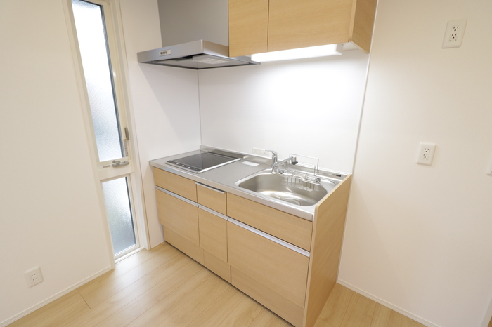 キッチン　システムキッチン（２口ビルトインIHヒーター）