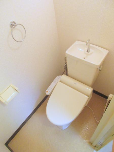 トイレ　写真は別のお部屋のイメージです　現況優先