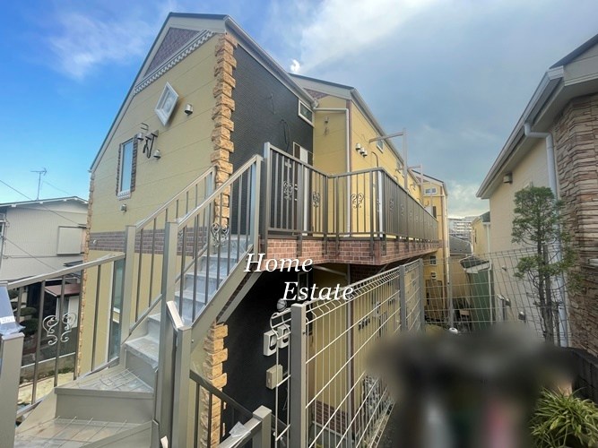 建物外観　建築中