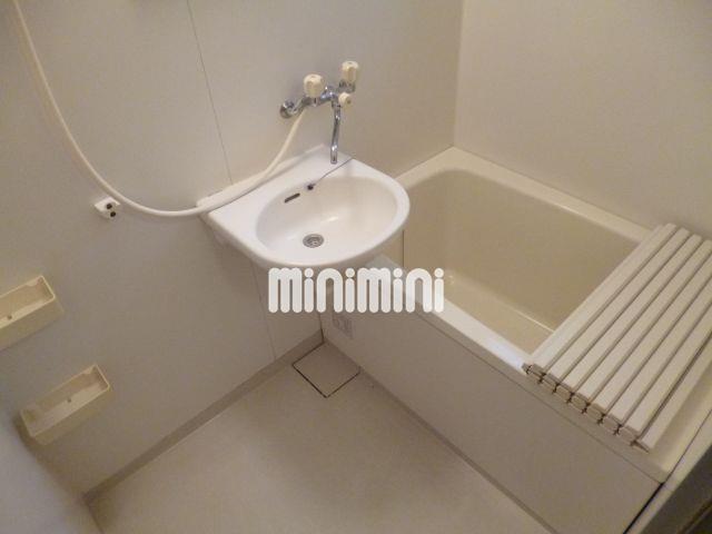 バス・シャワールーム　バス・トイレ別です