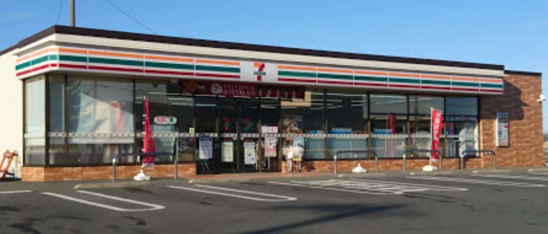コンビニ　セブン－イレブン袋井浅岡店（コンビニ）まで1046m